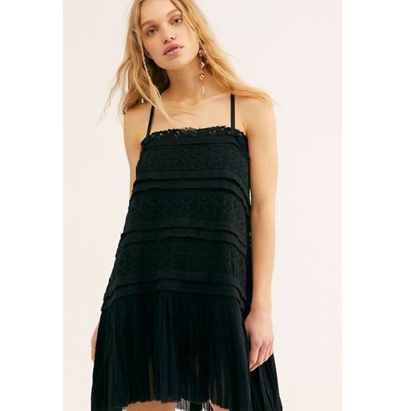 Free People Dresses & Skirts - Free People Shailee Slip Dress